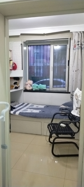 彩虹橋附近，祥和小區一樓70平方出租