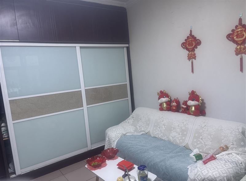 德政小區14號樓賣房